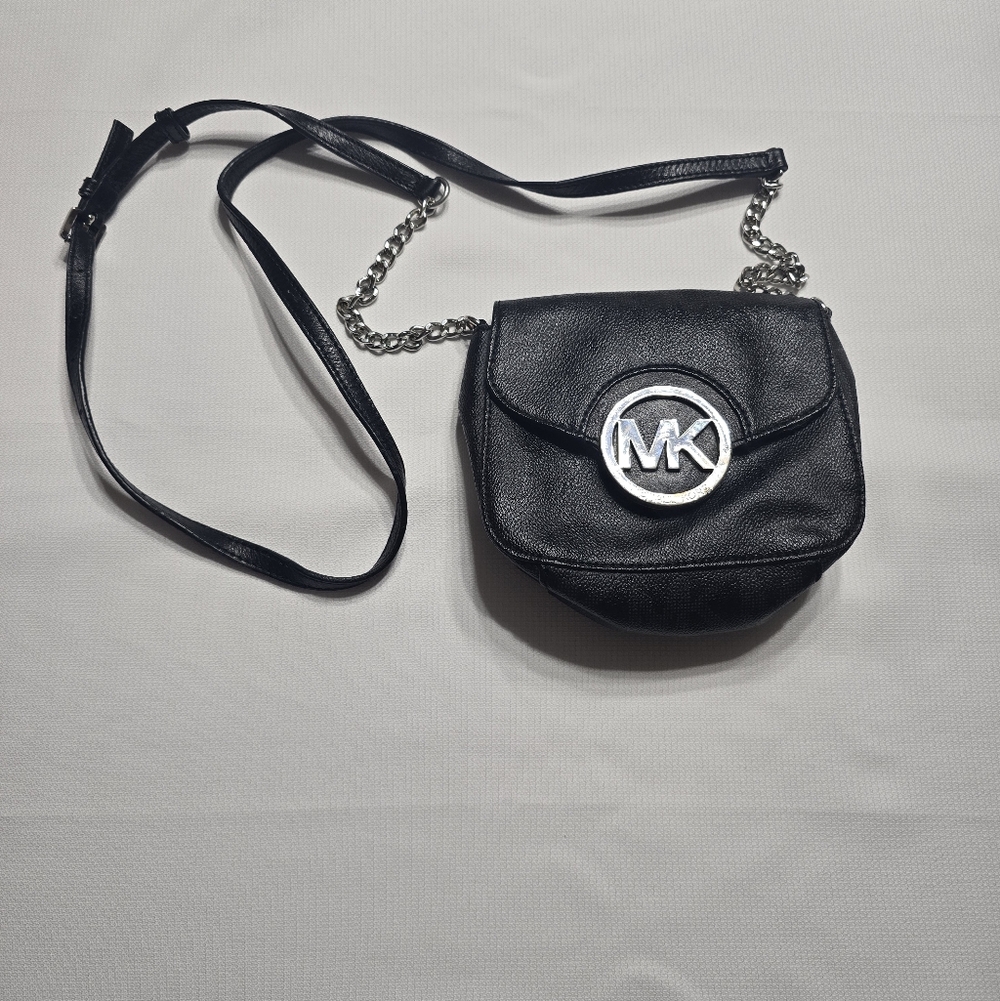 Michael Kors small leather crossbody bag. 